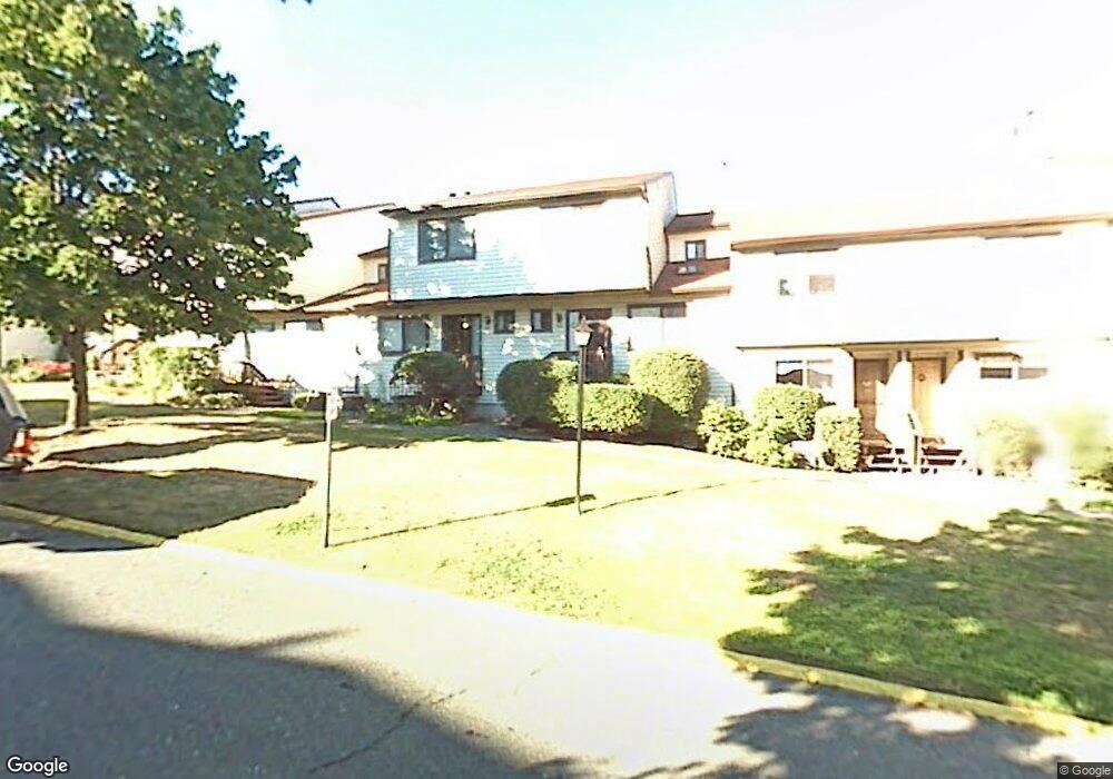 560 Cypress Rd, Newington, CT 06111 - photo 1