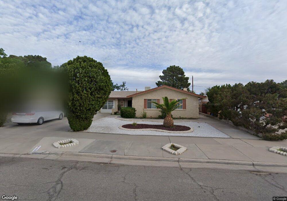 10233 Maxwood Dr, El Paso, TX 79925 - photo 1