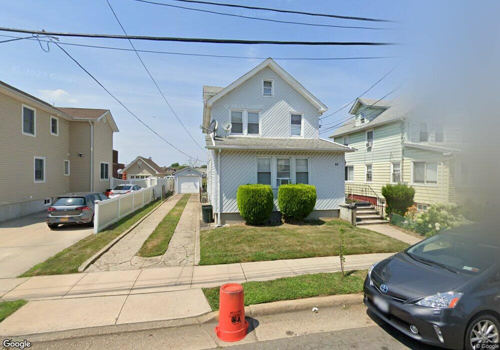 92 Liberty Ave, Mineola, NY 11501 - photo 1