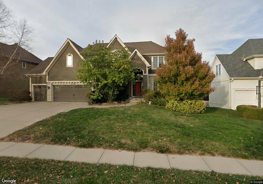 22212 W 58th St, Shawnee, KS 66226 - photo 1