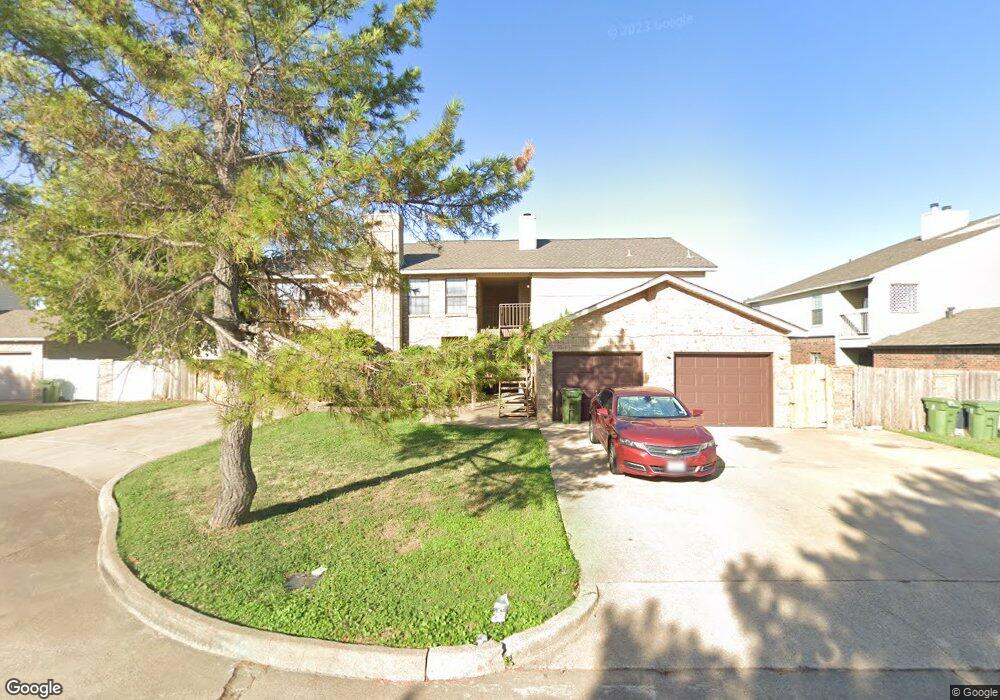 5017 Winder Ct unit C, North Richland Hills, TX 76180 - photo 1