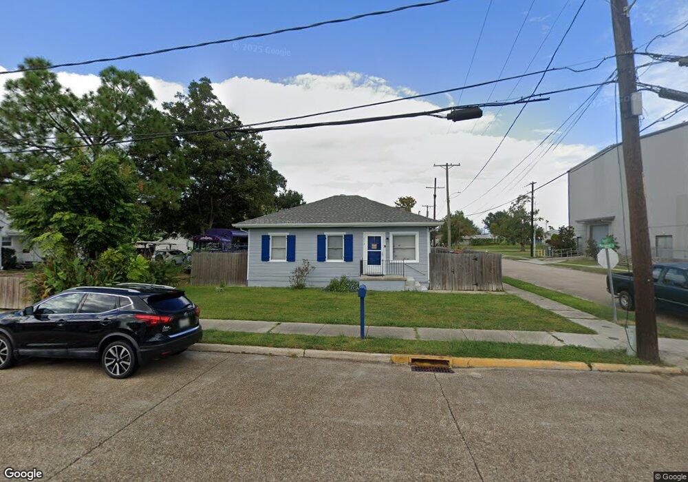 613 Margaret St, Houma, LA 70360 - photo 1