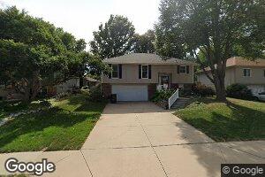 15187 R St, Omaha, NE 68137