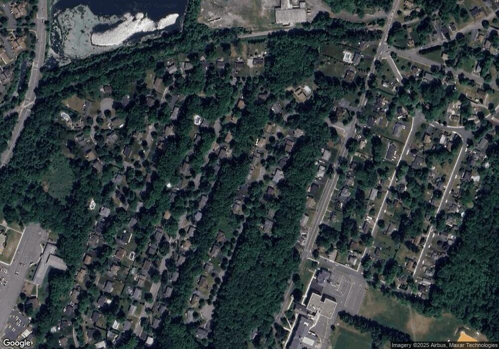 10 Cliff Ct, Succasunna, NJ 07876 - photo 1