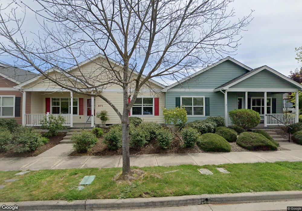 671 Grouse Ridge Dr, Central Point, OR 97502 - photo 1