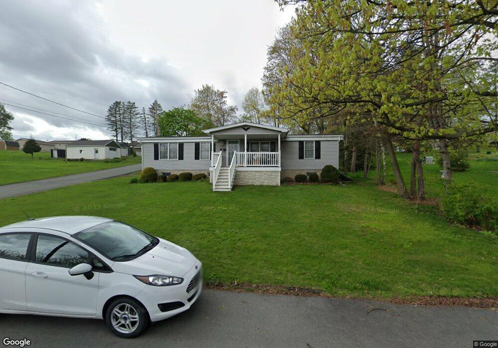 1085 Throop St, Scranton, PA 18519 - photo 1