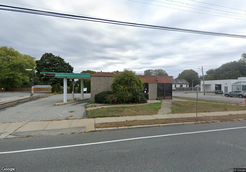 450 Ocean Ave, New London, CT 06320 - photo 1