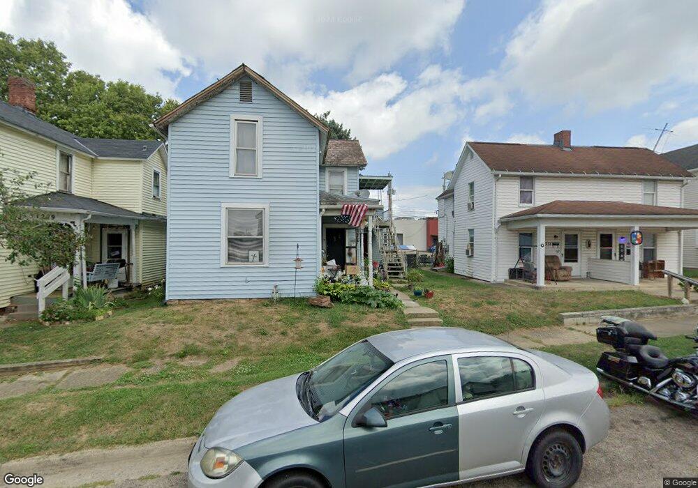 1111 E Chestnut St, Lancaster, OH 43130 - photo 1