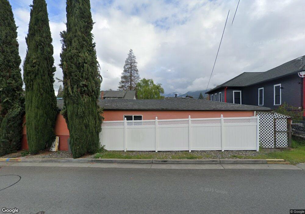 1001 NE 6th St, Grants Pass, OR 97526 - photo 1