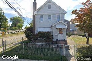 89 E Wesley St, South Hackensack, NJ 07606