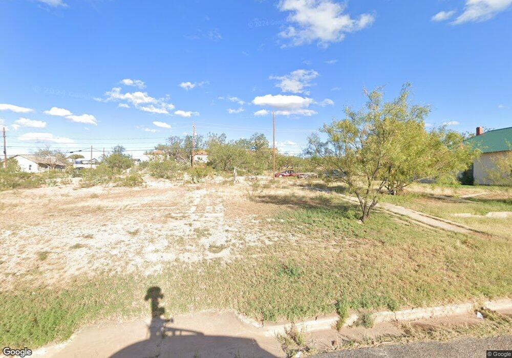 803 Johnson St, Big Spring, TX 79720 - photo 1