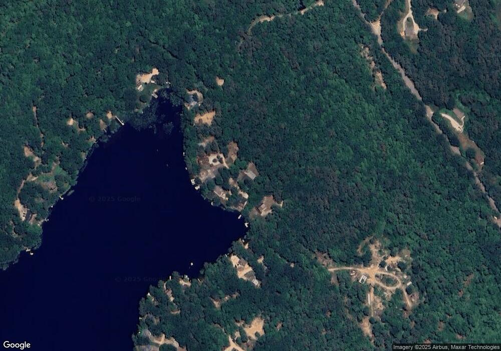 61 E Huntress Pond Rd, Center Barnstead, NH 03225 - photo 1