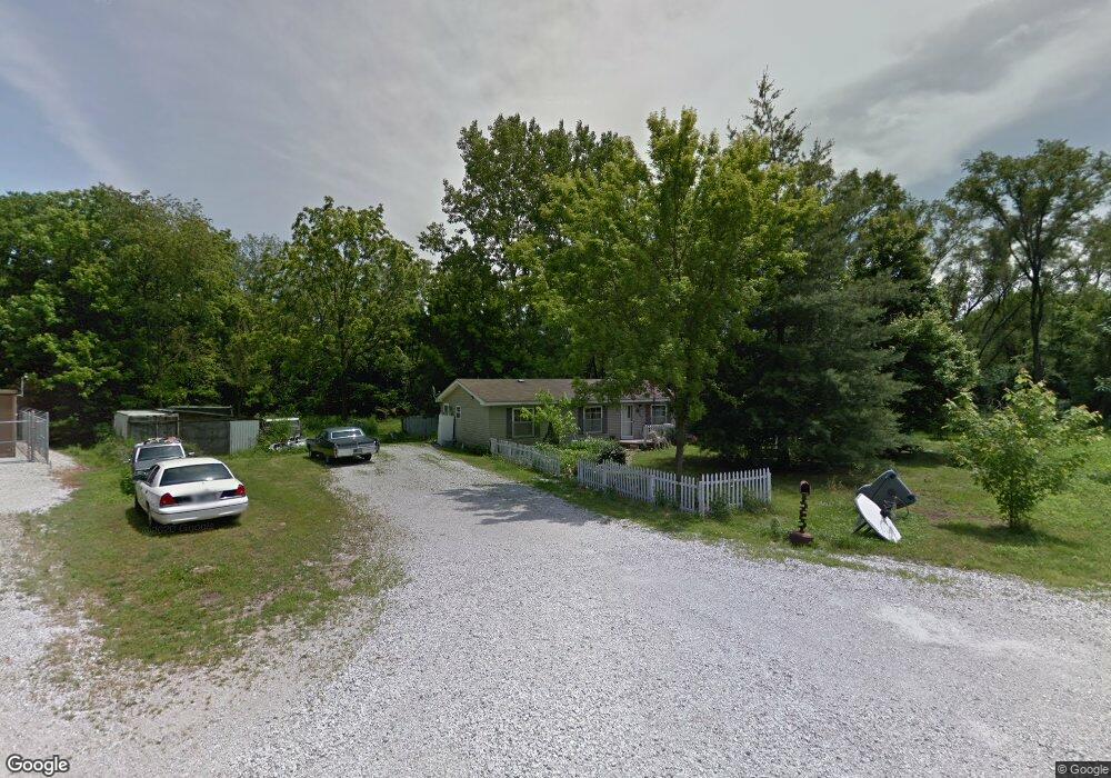 451 N 42nd St, Terre Haute, IN 47803 - photo 1