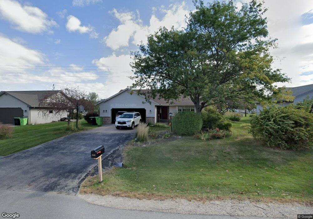 N9568 Garnet Ct, Appleton, WI 54915 - photo 1