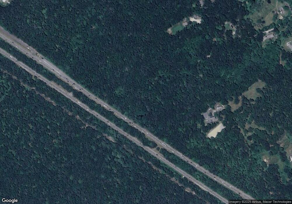 542 Maple St, West Barnstable, MA 2668 - photo 1