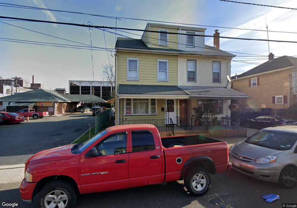 112 Franklin St, Trenton, NJ 08611 - photo 1