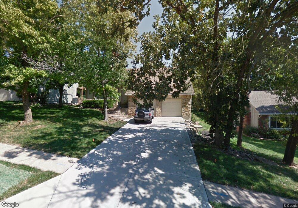 8029 Park St, Lenexa, KS 66215 - photo 1