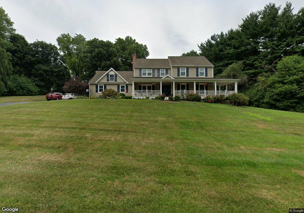 1065 Powderhorn Dr, Glen Mills, PA 19342 - photo 1