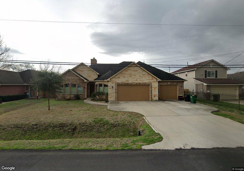 2015 Ferguson Way, Houston, TX 77088 - photo 1