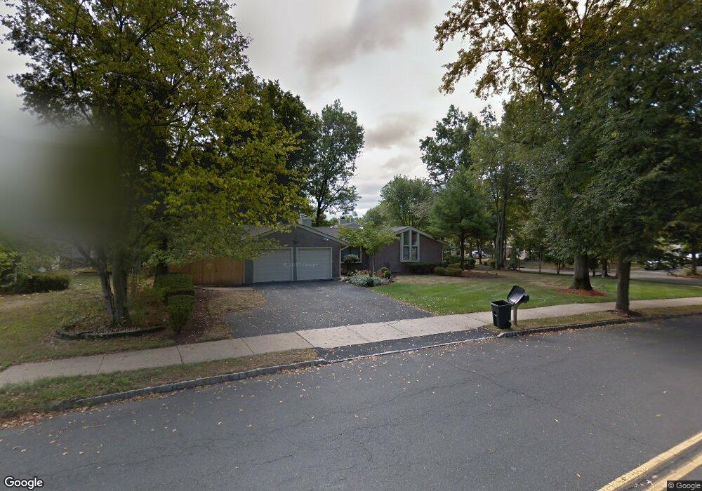 5 Birch Run Dr, Piscataway, NJ 08854 - photo 1