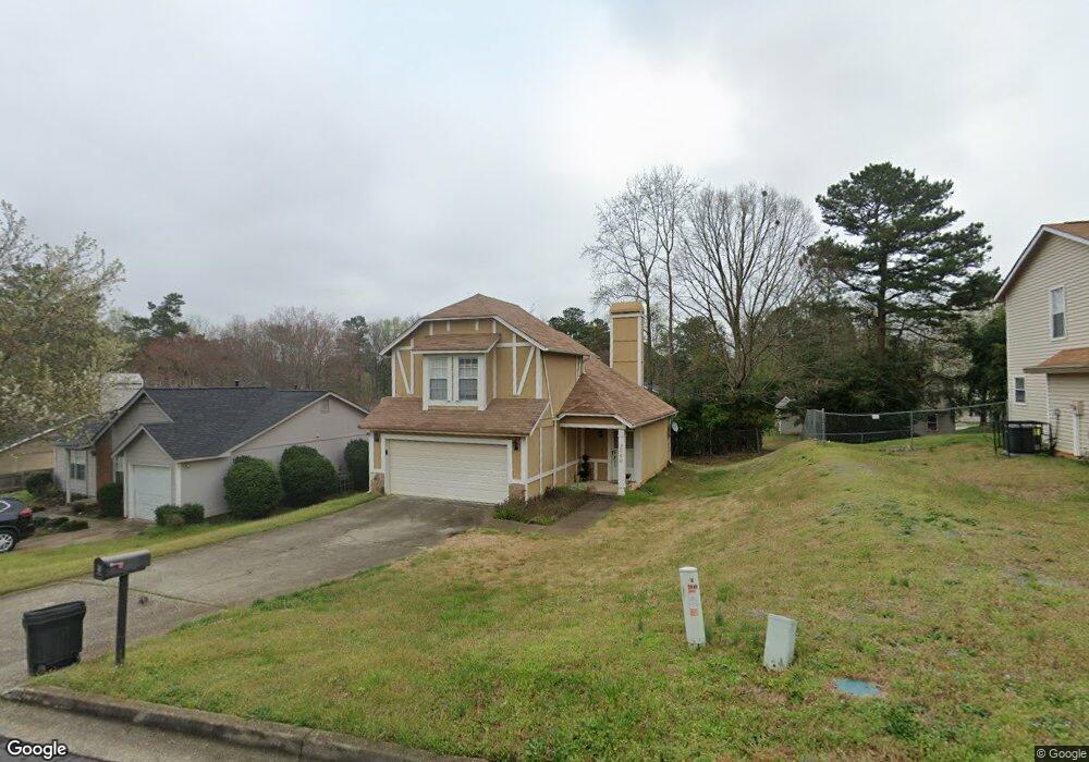 2066 W Morgans Bluff Ct, Lithonia, GA 30058 - photo 1