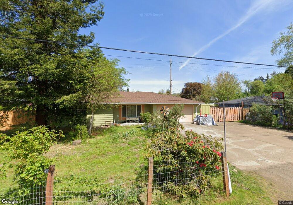 715 SE Bridgeway Ave, Corvallis, OR 97333 - photo 1