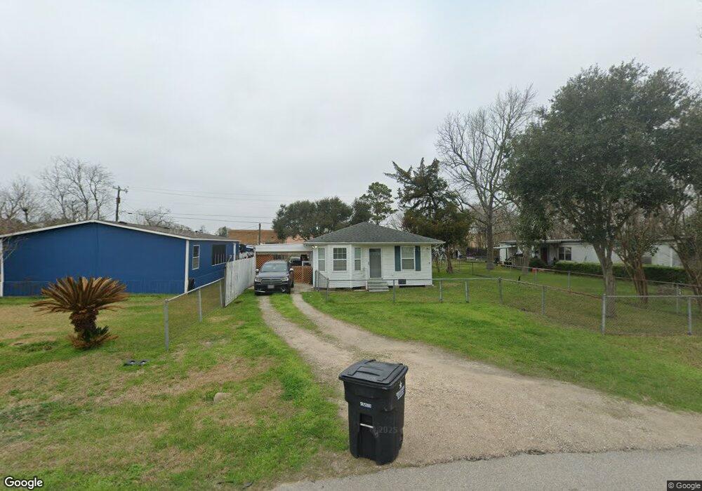 815 Dyche Ln, Alvin, TX 77511 - photo 1