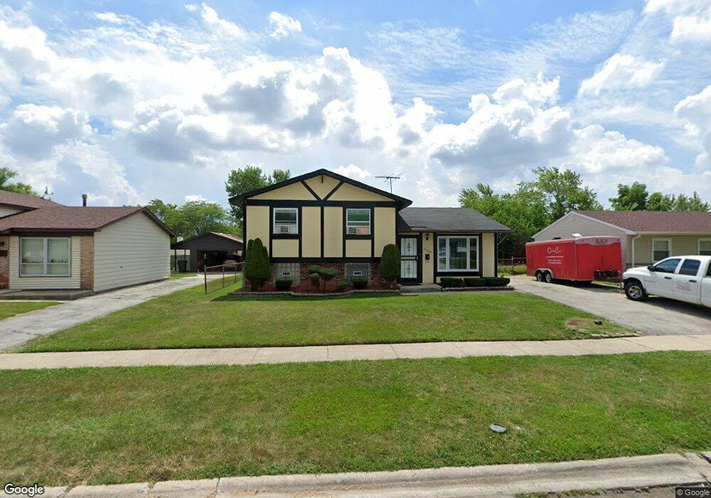 3707 Peach Grove Ln, Hazel Crest, IL 60429 - photo 1