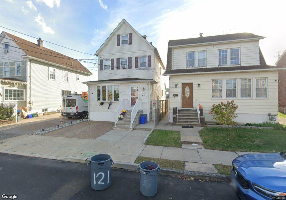 121 Lincoln Ave, Carteret, NJ 07008 - photo 1