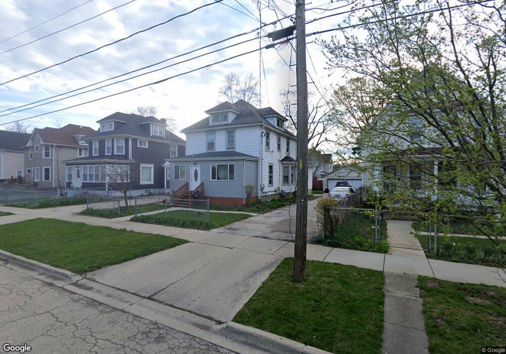 115 N Saint James St, Waukegan, IL 60085 - photo 1