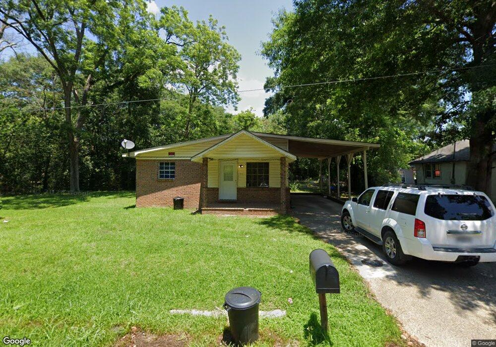 1117 W 9th St, Laurel, MS 39440 - photo 1