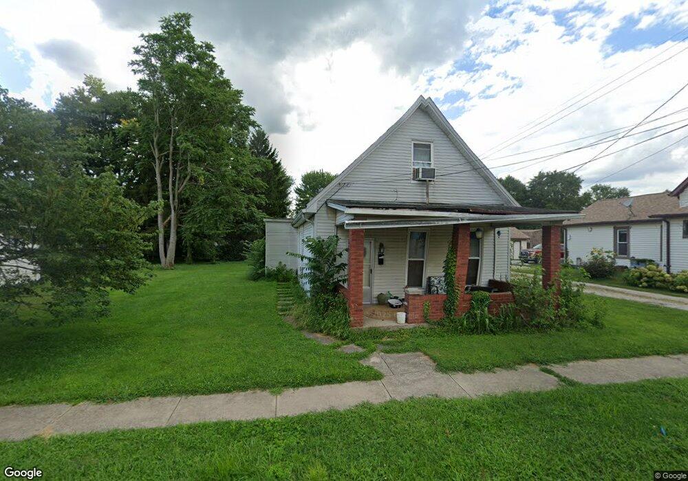 328 N Center St, Plainfield, IN 46168 - photo 1