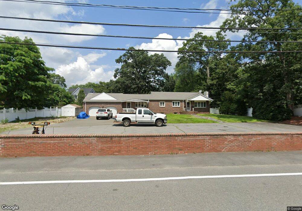 33 Shawsheen Ave, Wilmington, MA 01887 - photo 1