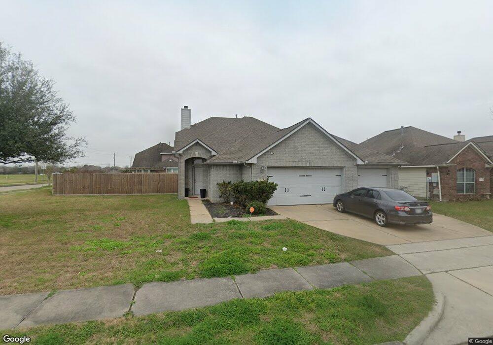 1126 Lasso Ct, Alvin, TX 77511 - photo 1