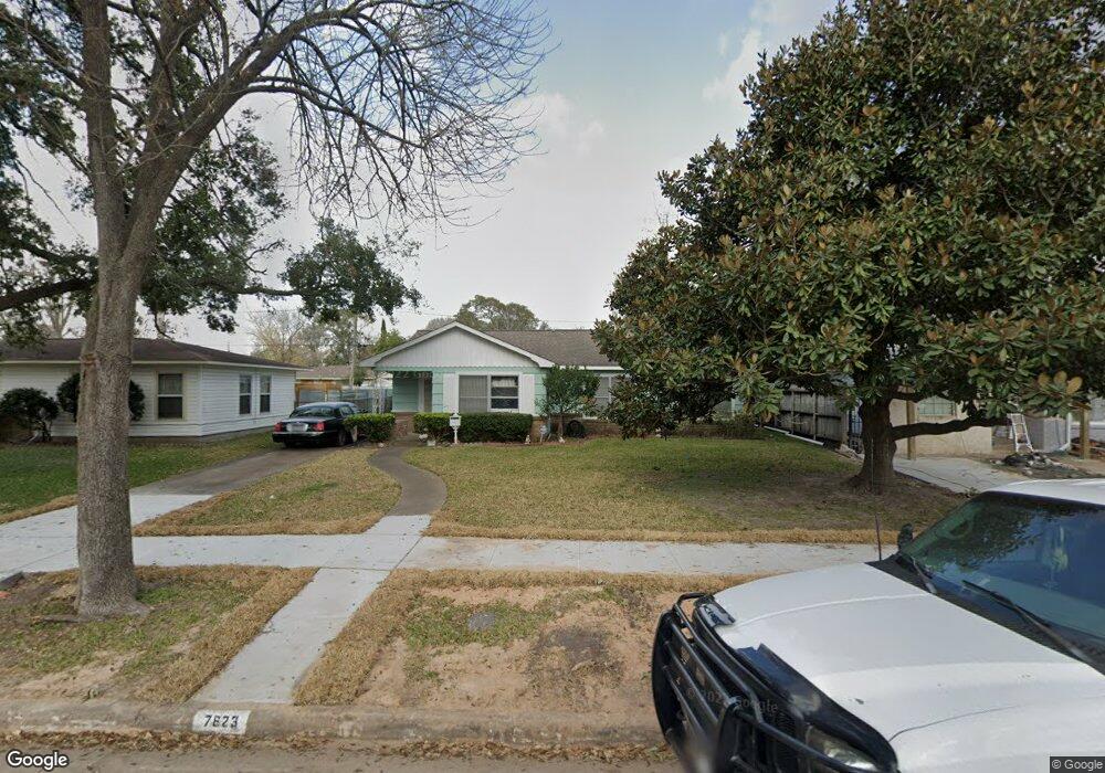 7623 Hereford St, Houston, TX 77087 - photo 1