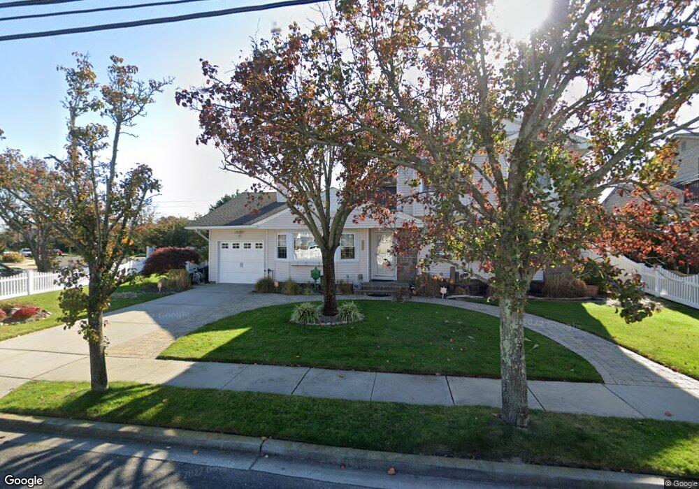 124 Avon Ln, Lido Beach, NY 11561 - photo 1