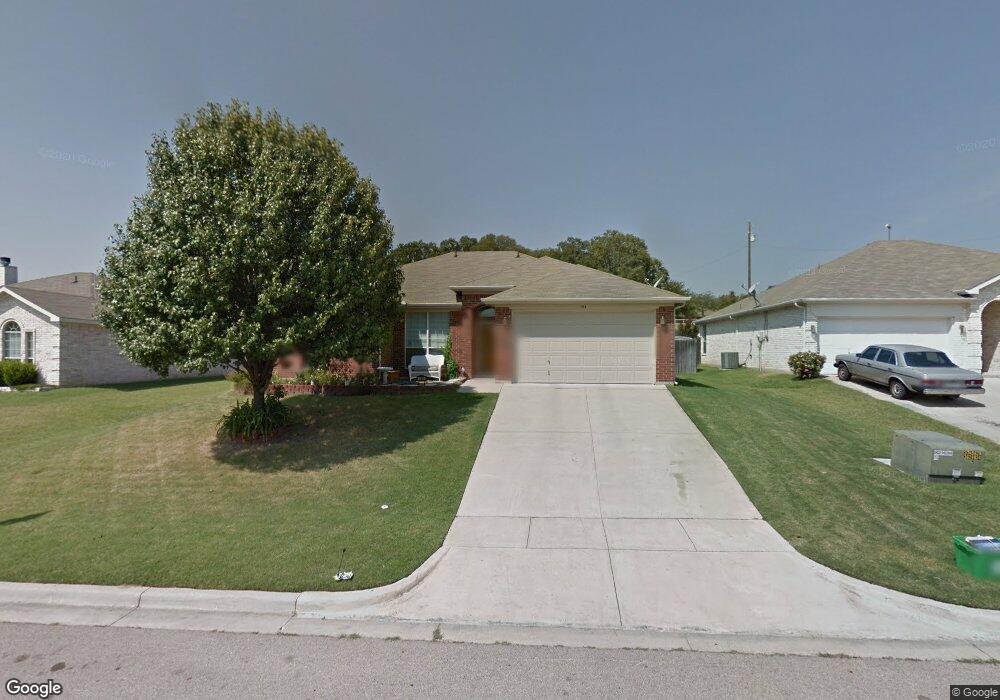 104 Timber Cross Ct, Azle, TX 76020 - photo 1