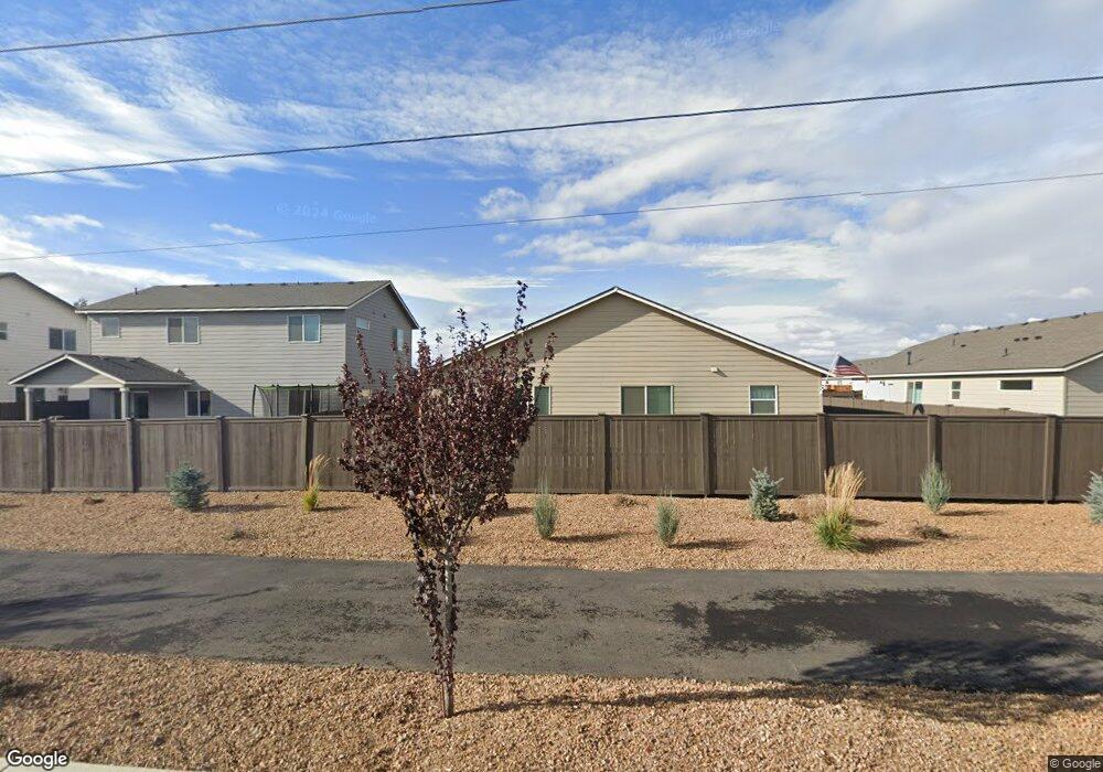 1055 NW Varnish Ln, Redmond, OR 97756 - photo 1