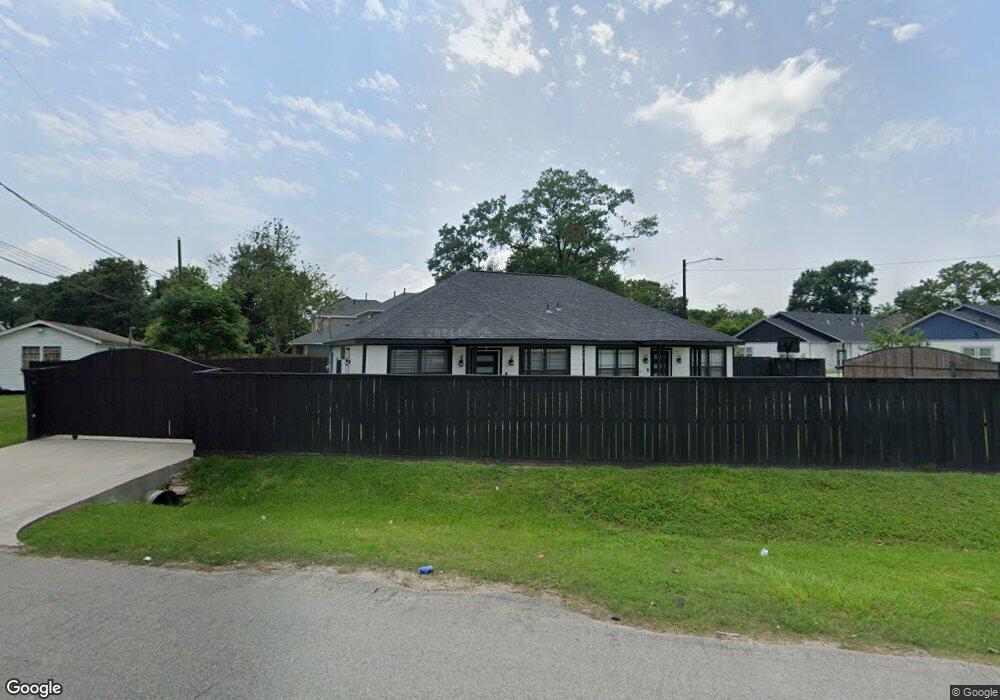 8003 Knox St unit A, Houston, TX 77088 - photo 1