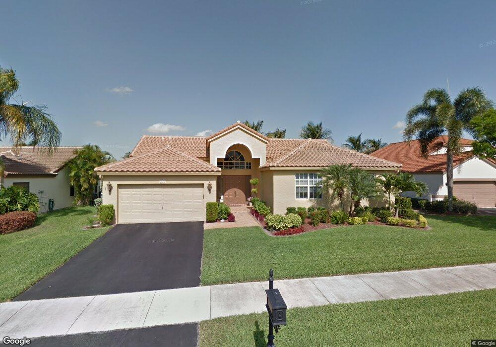 2722 E Orchard Cir, Davie, FL 33328 - photo 1