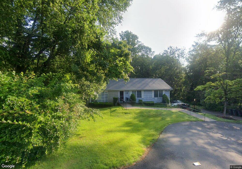 320 Wolf Harbor Rd, Milford, CT 06461 - photo 1