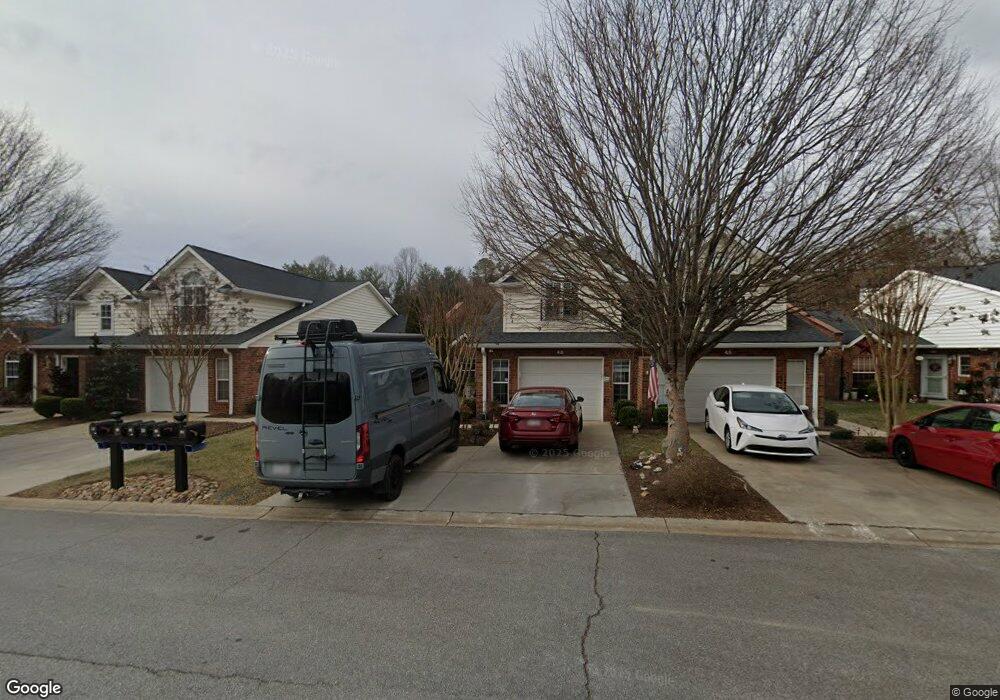 43 Lake Pointe Cir, Hendersonville, NC 28792 - photo 1