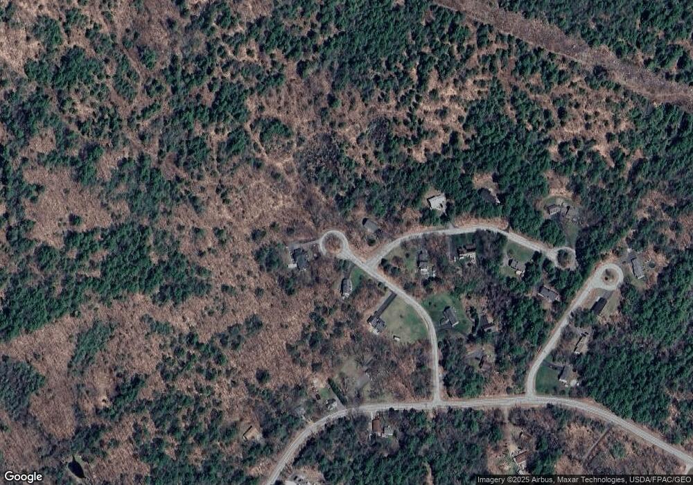 41 Canterbury Ct, Springvale, ME 04083 - photo 1