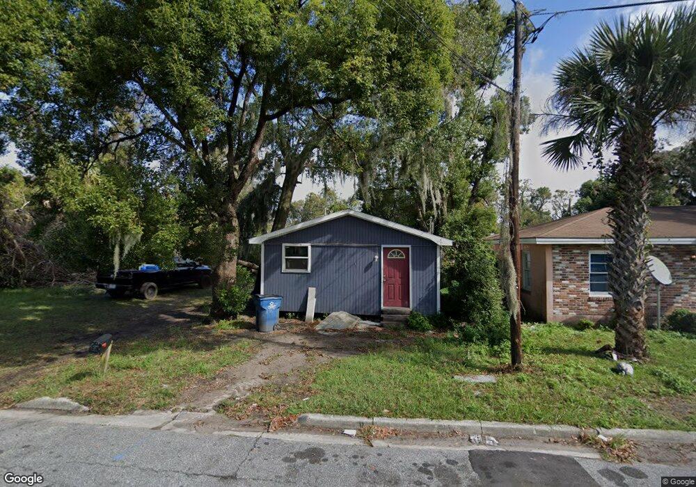 2414 Wolfe St, Brunswick, GA 31520 - photo 1