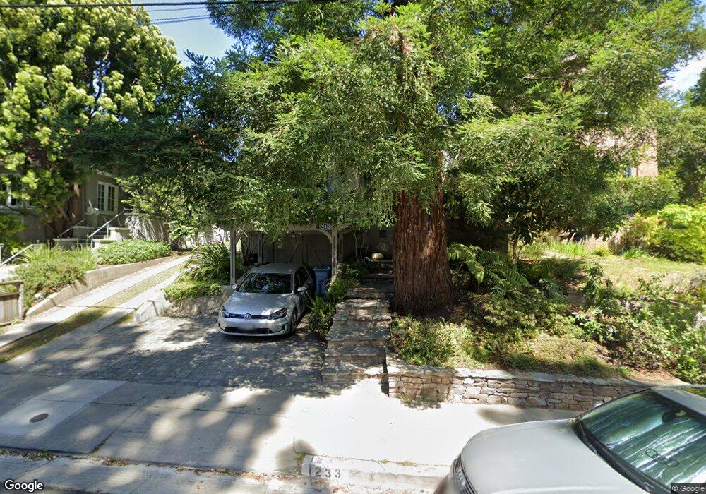 1233 Walnut St, Berkeley, CA 94709 - photo 1