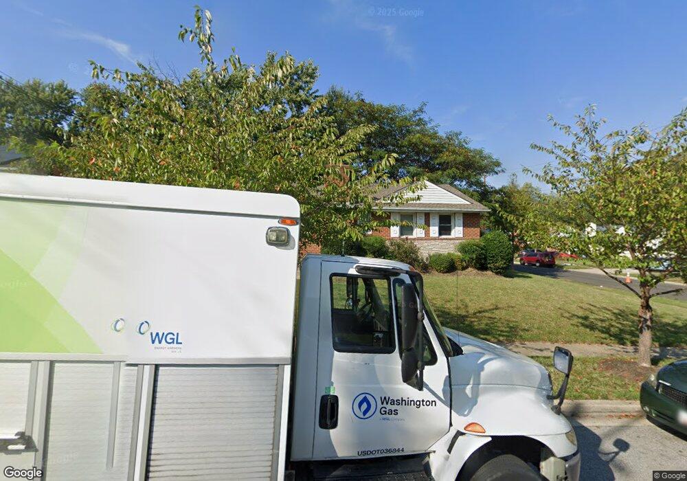 1410 Asbury Ct, Hyattsville, MD 20782 - photo 1