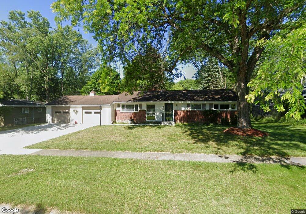 766 Flanders St, Chelsea, MI 48118 - photo 1