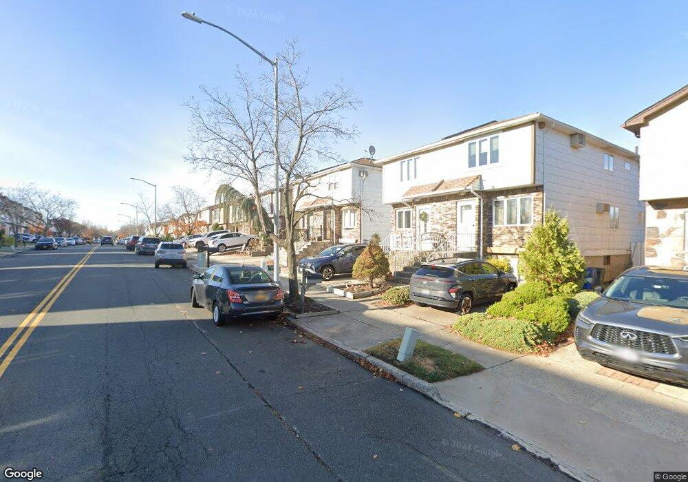 95 Cotter Ave unit 2, Staten Island, NY 10306 - photo 1