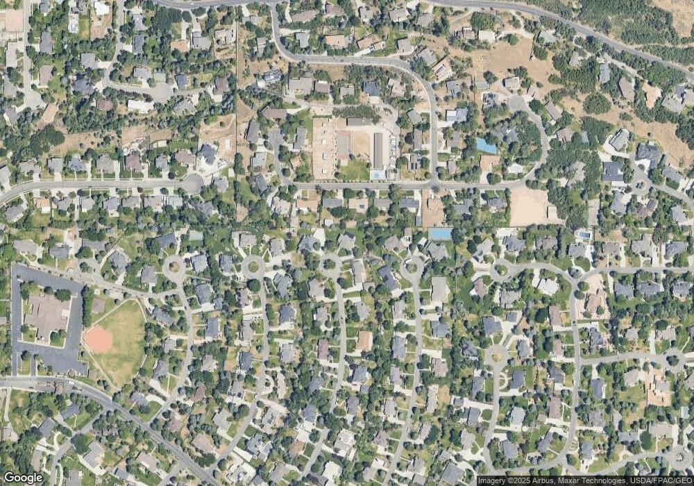 10 Birchtree Ln, Sandy, UT 84092 - photo 1