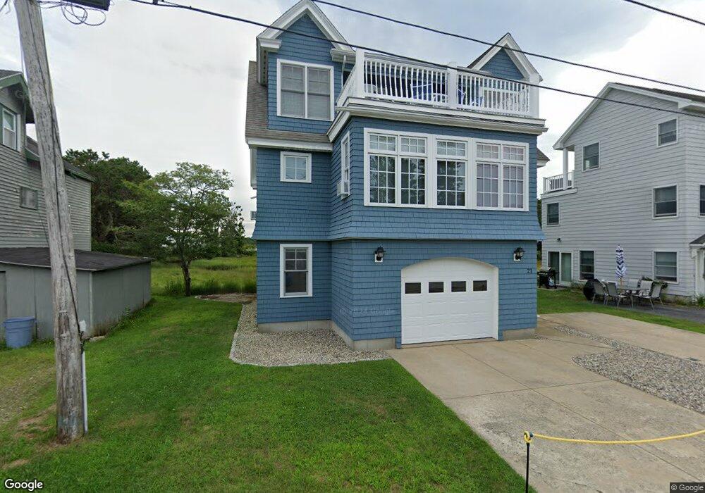 21 Weymouth Ave, Old Orchard Beach, ME 04064 - photo 1